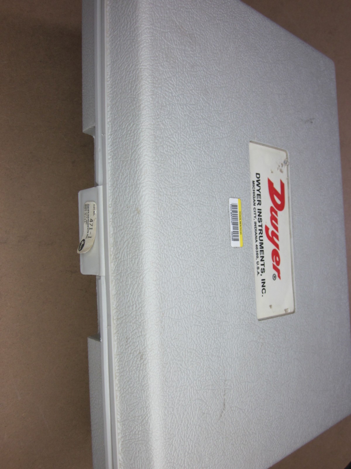 Dwyer Thermo Anemometer 471 w/case