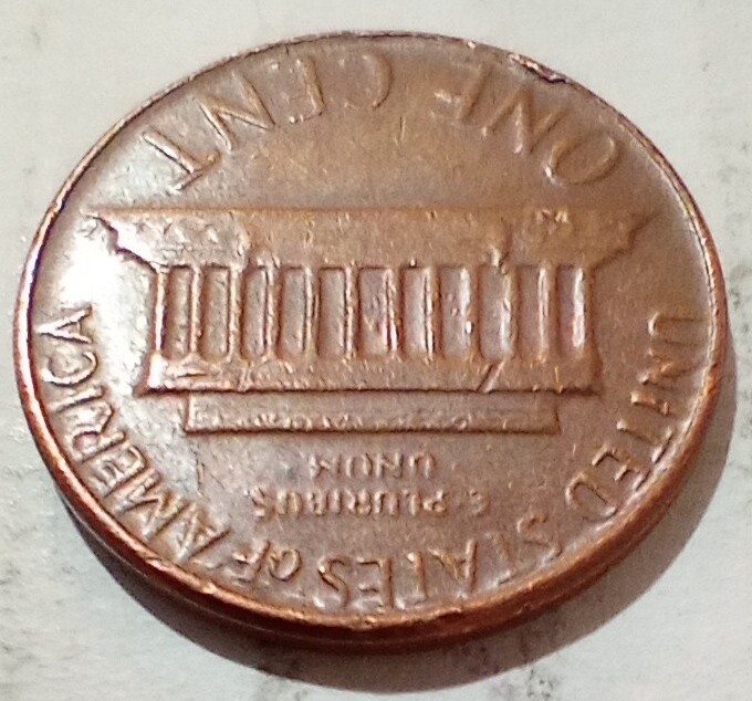 1978 D Cent Coin Stretched IN Error Touching Rim Obverse