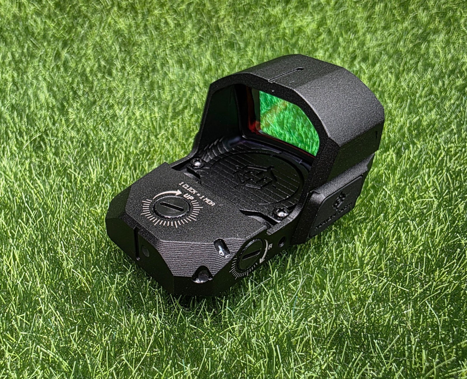 Strike Hexion Tech Seeker Red Dot Sight, RMR Footprint, 4 Reticles - SO-SEEKER