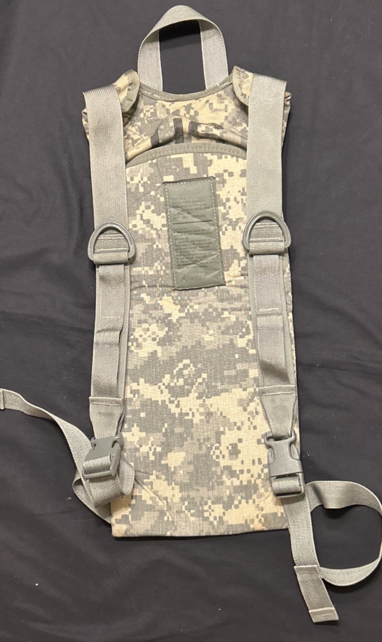 USGI UCP Hydration Carrier NO-Bladder MOLLE II Army Pack