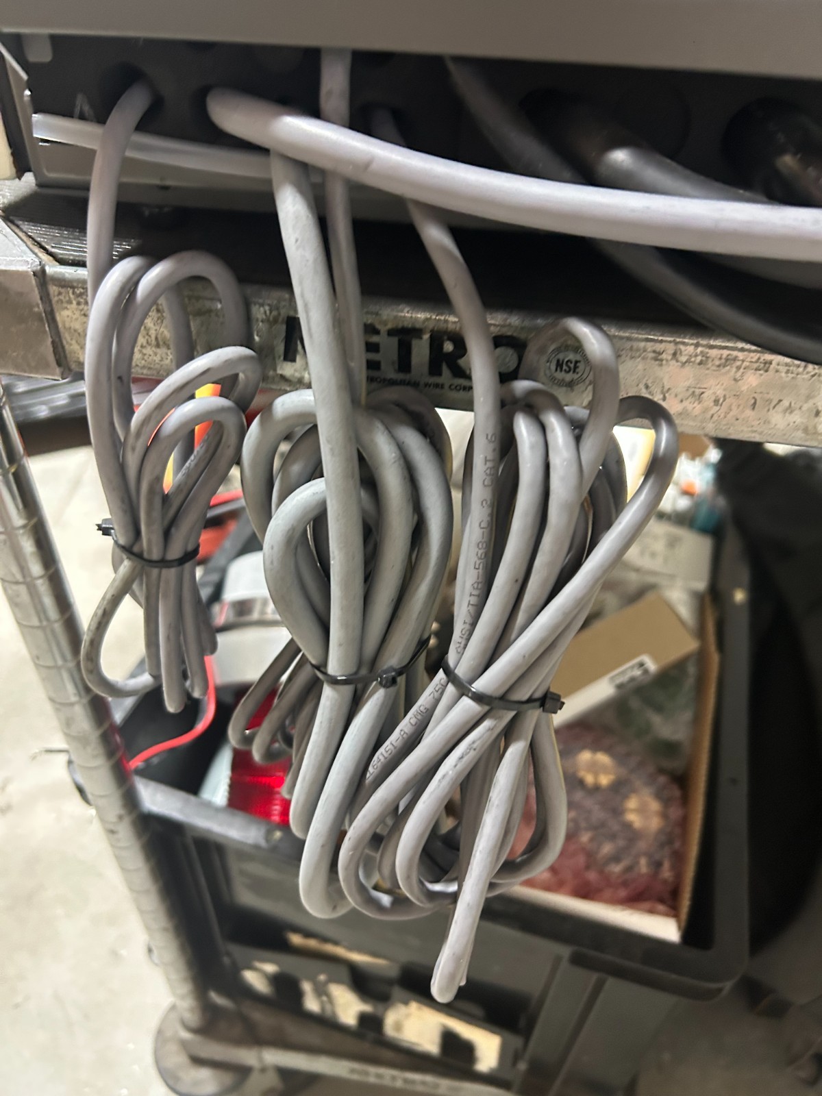 Fanuc LR Mate 200iD w/ R-30iB Controller & i Pendant Handheld unit