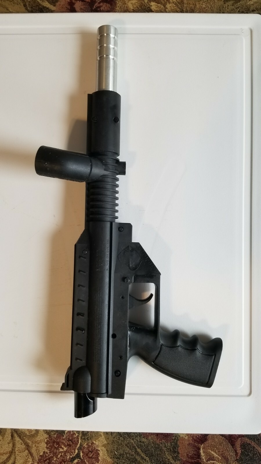Brass Eagle Stingray paintball gun with 200rd Loader