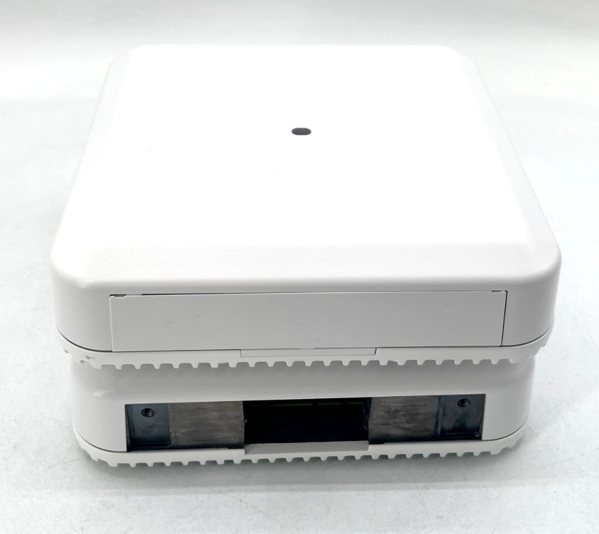 LOT OF 2 CISCO 3802 SERIES AIR-AP38021-B-K9 AIRONET ACCESS POINTS