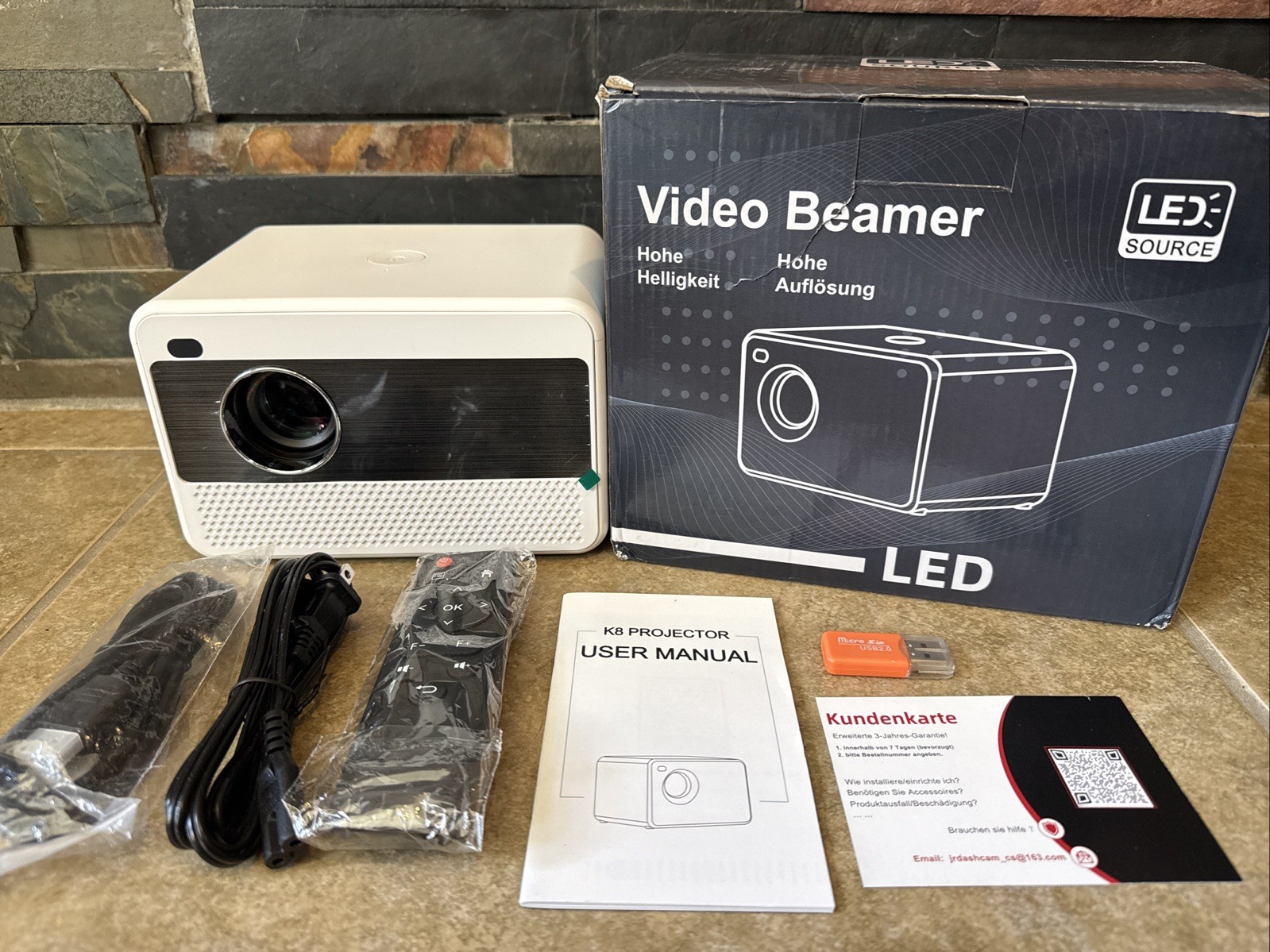 Video Projector Built-In Speaker White 1080P 5G WiFi Bluetooth 5.1 FAST SHIPPING