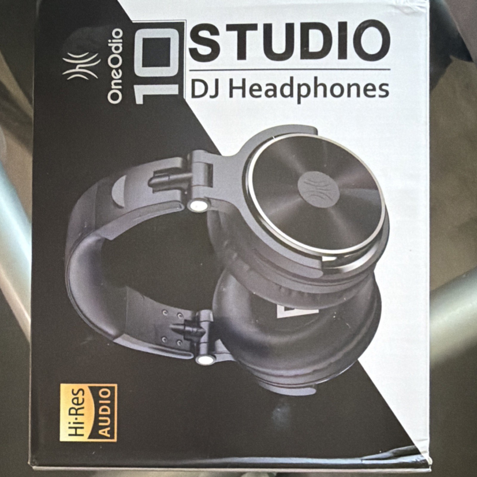 OneOdio Pro-10 DJ Studio Monitor Headphones 50mm Wired Over-Ear Black Fold