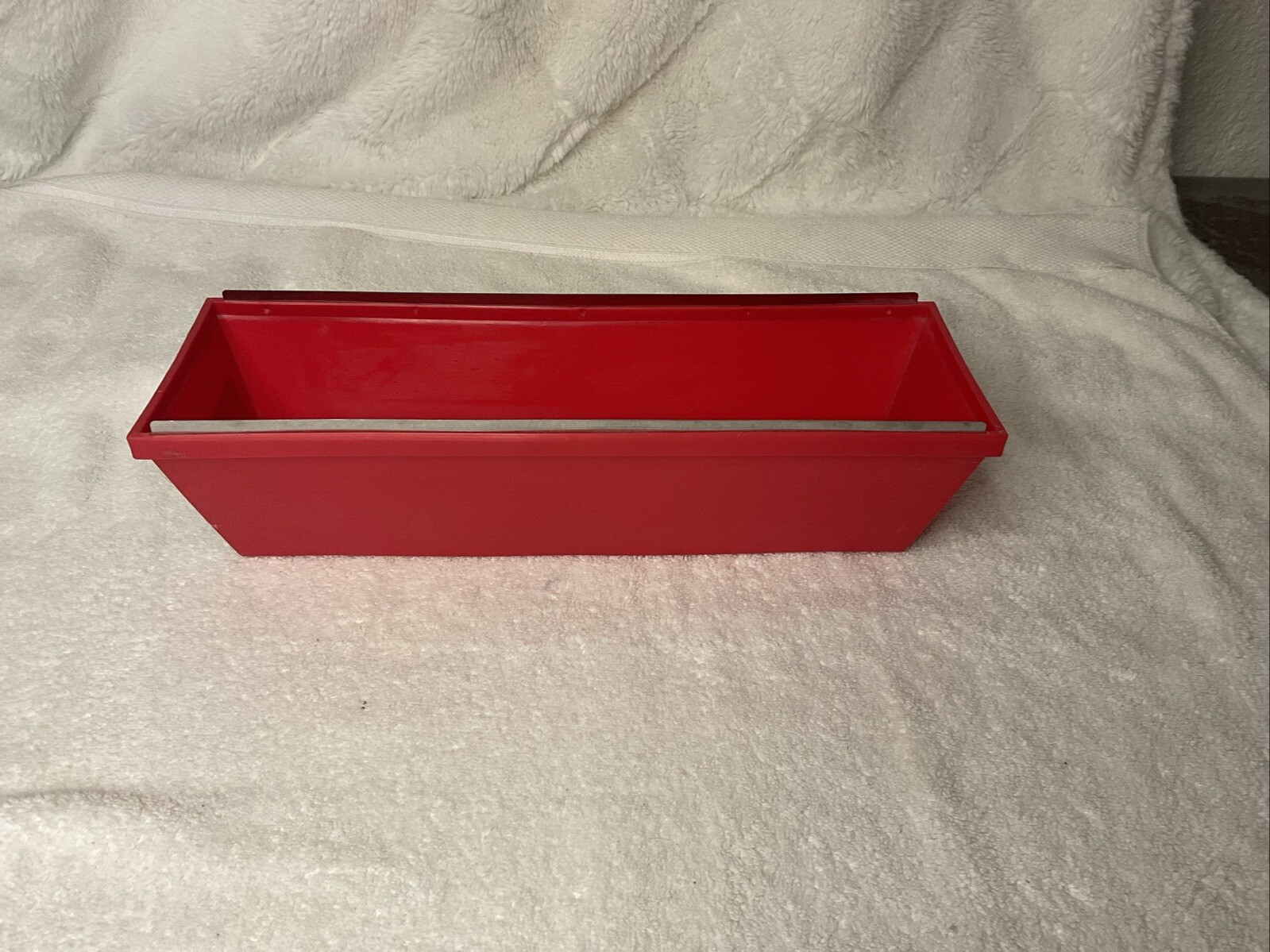 12"  MUD PLASTIC PAN/ WITH  STAINLESS BLADES- LIGHT WEIGHT. NEW!