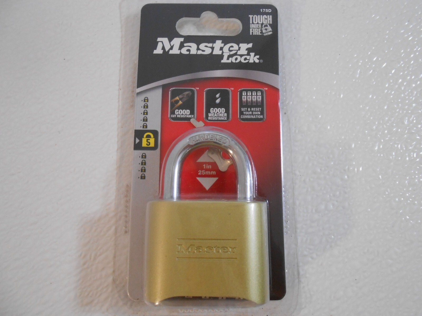 Master Lock Combination Padlock, Set your own combination, Sinlge Pack 175D 1"