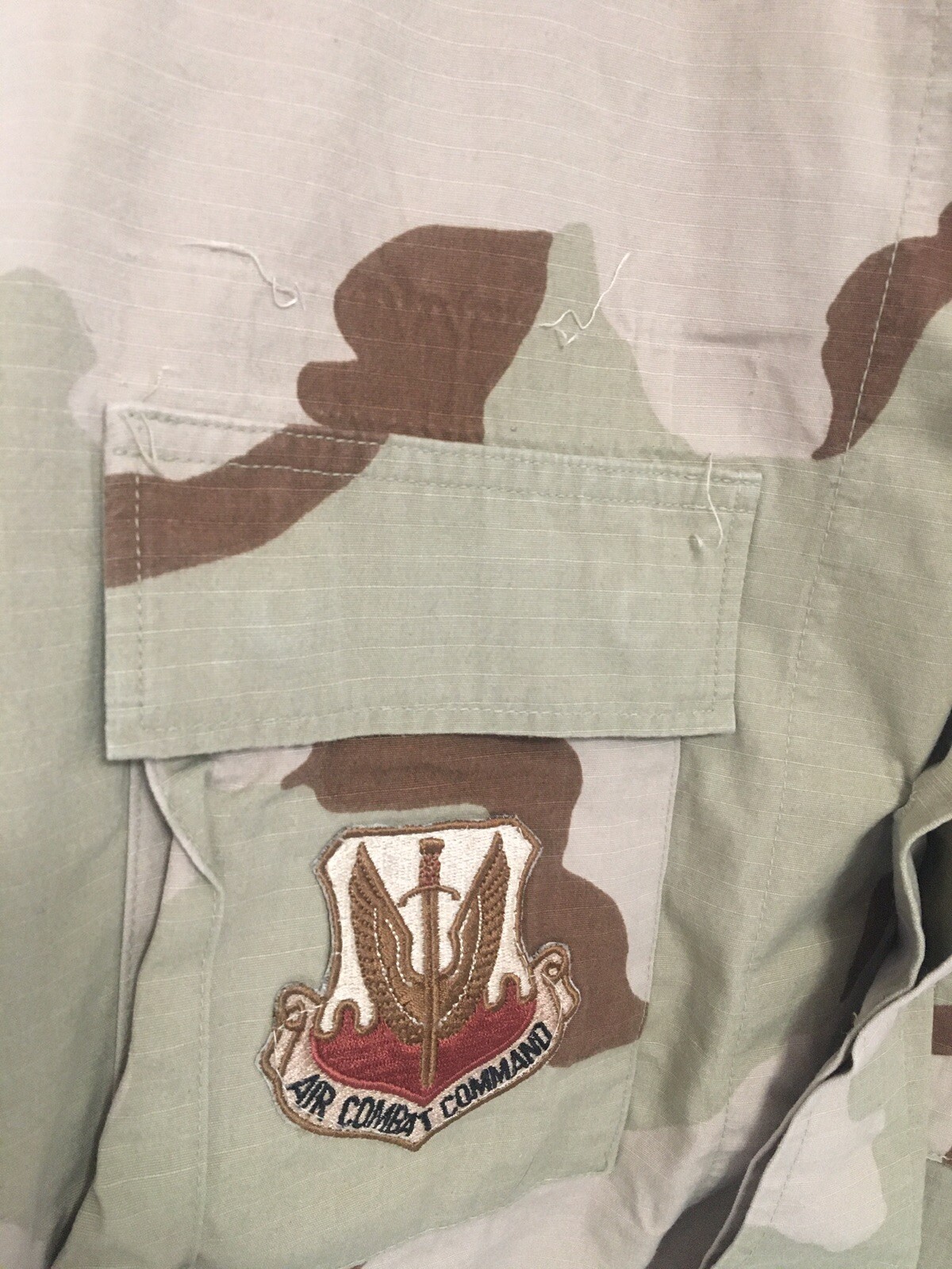 USAF Air Force Desert Camo Coat Jacket Air Combat Command Patches Size Medium