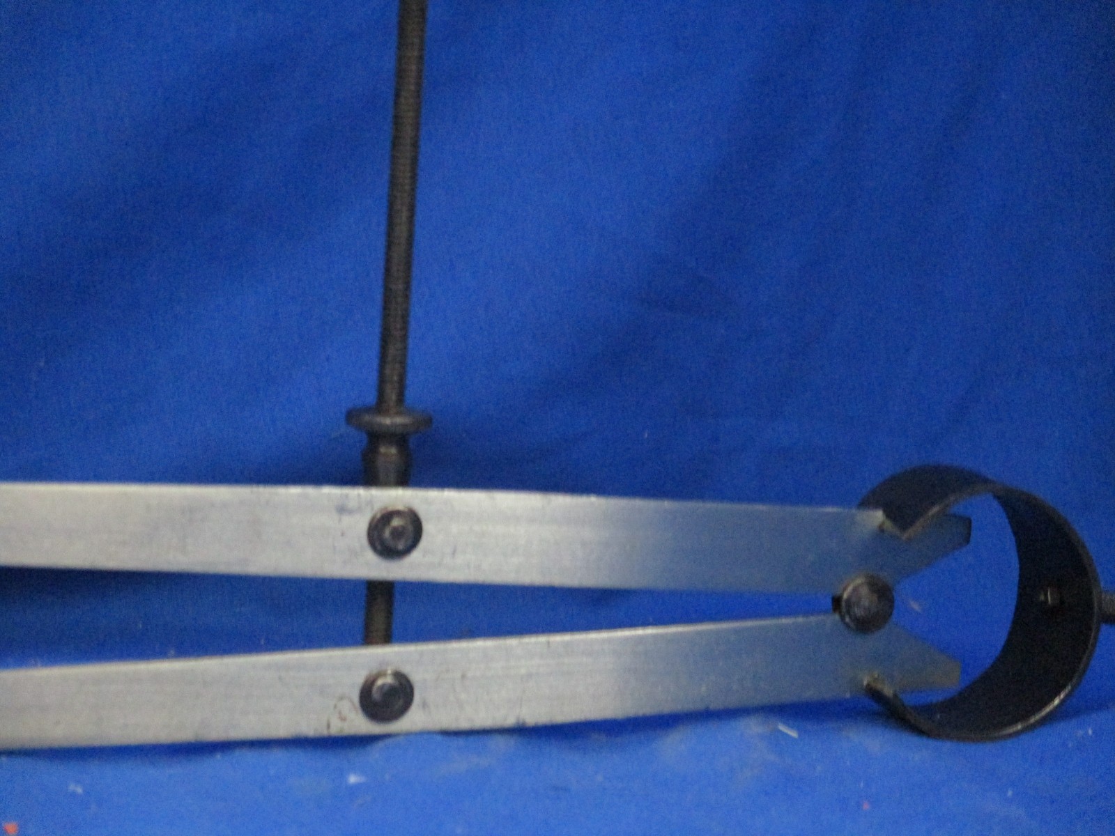 Spring divider 18"