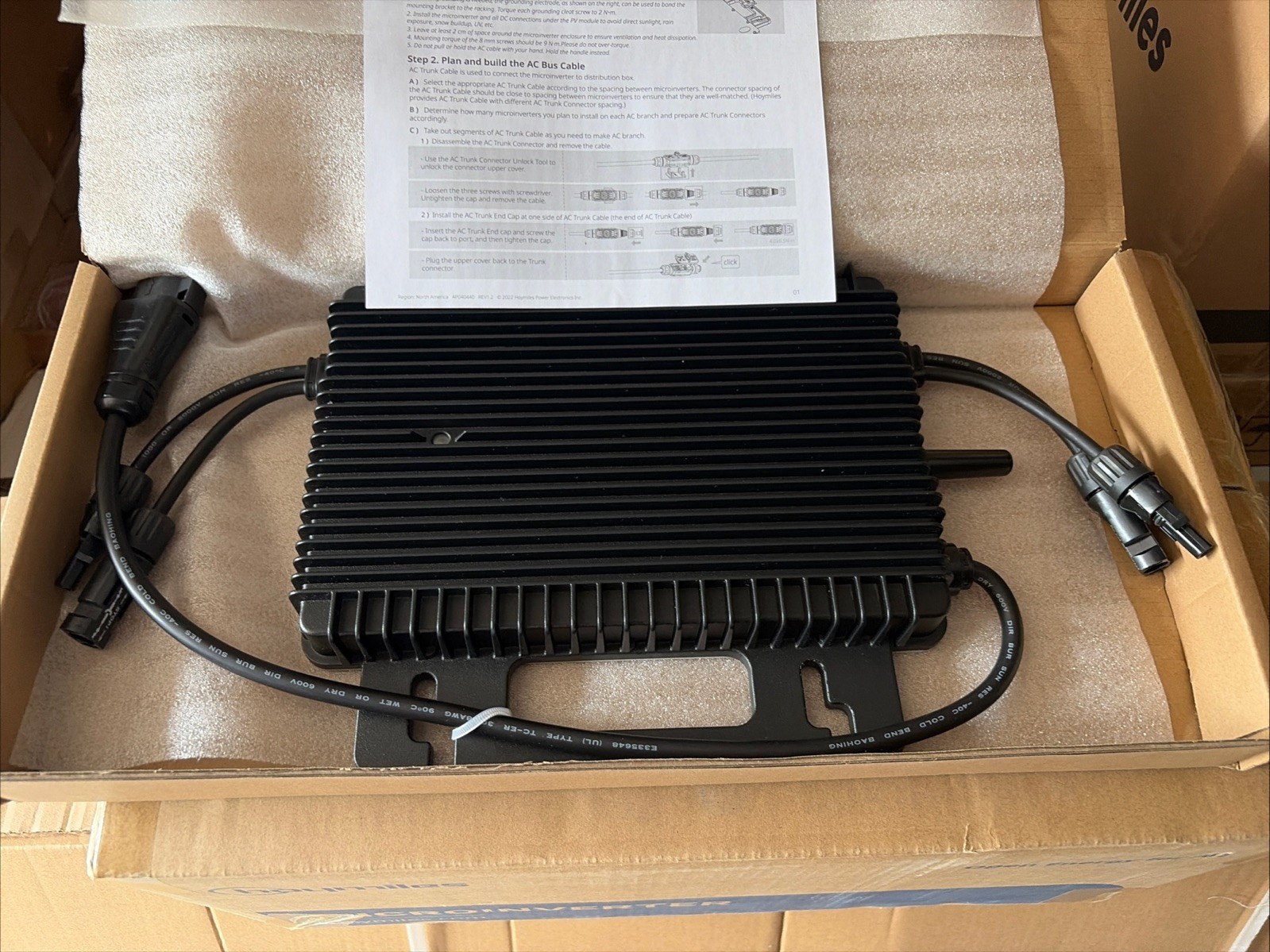 New Case Of 6 - Hoymiles HMS-800-2T-NA Microinverter 800W 240VAC Solar Inverter