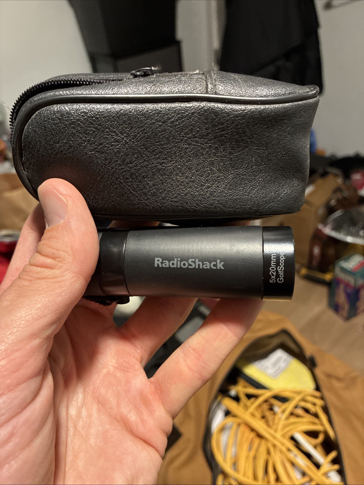 RADIO SHACK Golf Scope Range Finder 5X 20 mm w/case and Manual Paper