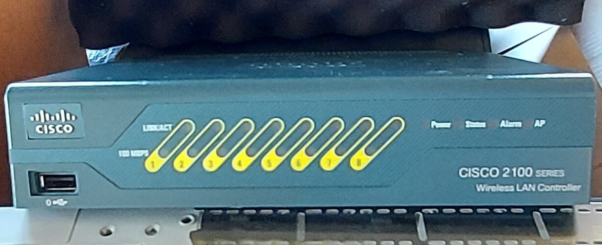 Cisco AIR-WLC2106-K9 Wireless Lan Controller w/PS AIR-PWR-2106-AC 1-YR Warranty!