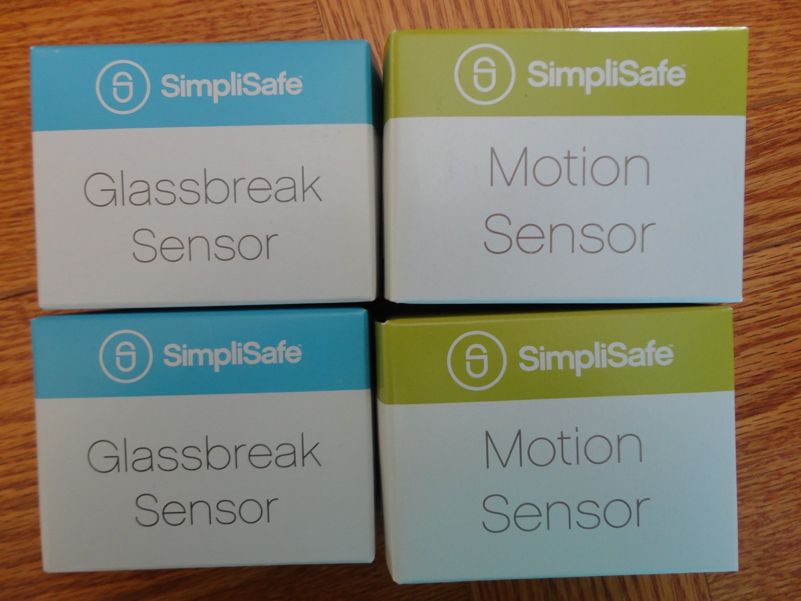 NEW SimpliSafe Wireless Home Security System Set Model SSCS2 - 17 Piece Lot