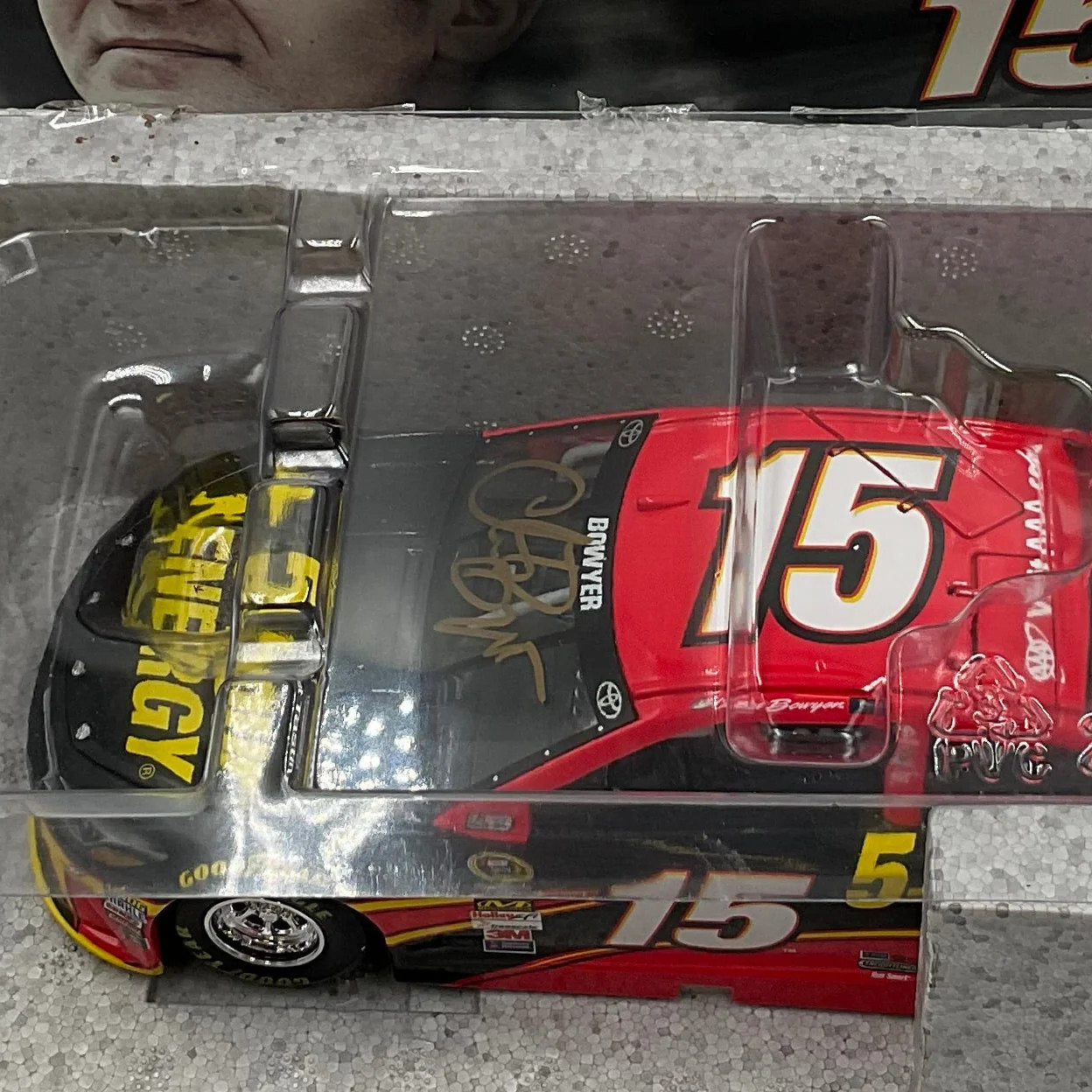 Clint Bowyer Autographed 1 of 673 1:24 Scale NASCAR Die Cast Replica