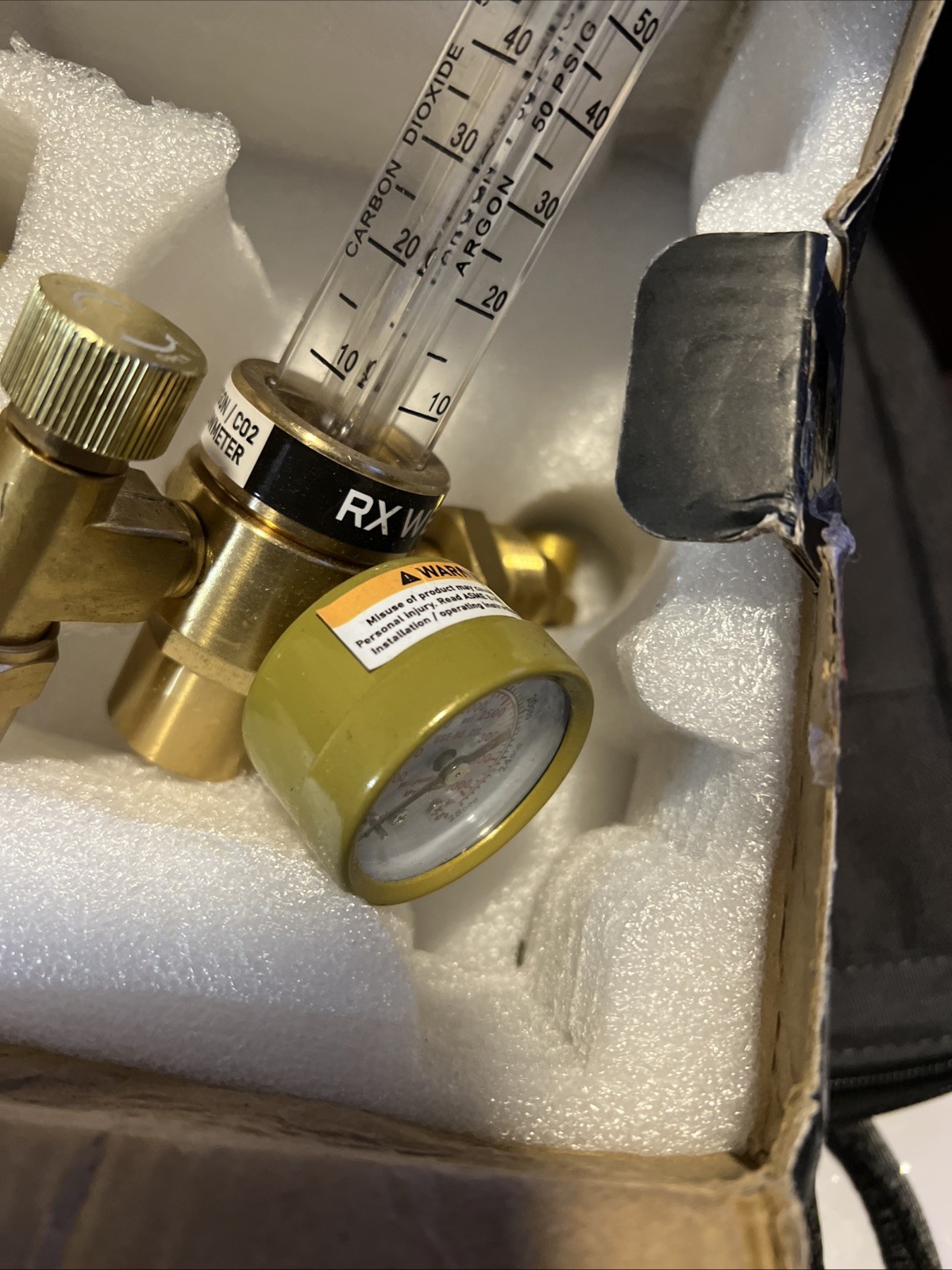 REG RX193D Single Flowmeter Argon Regulator CGA 580, 5/8"