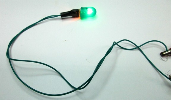 Vintage Yamaha R-300 R-500 Stereo Receiver Power Bulb Lamp Green with Leads