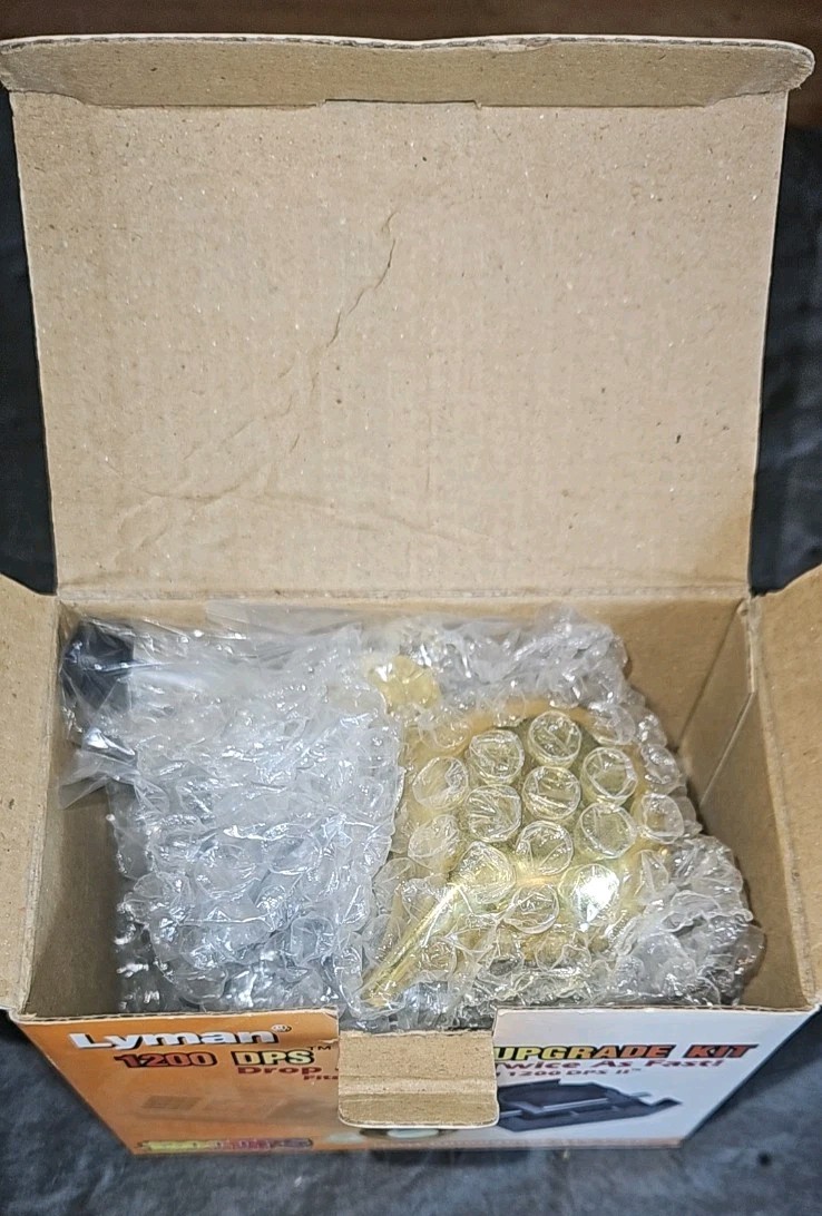 Lyman Precision Reloading Powder Scale & (New) Lyman 1200 Dps Speed Upgrade Kit
