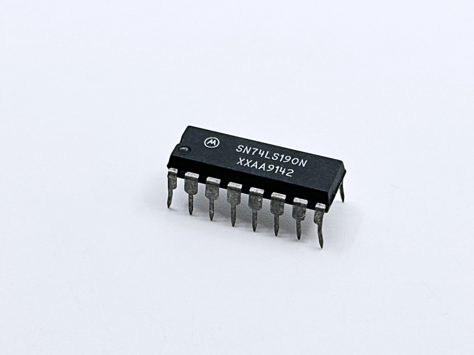 SN74LS190N Motorola Synchronous Up Down BCD Decade Counter DIP-16