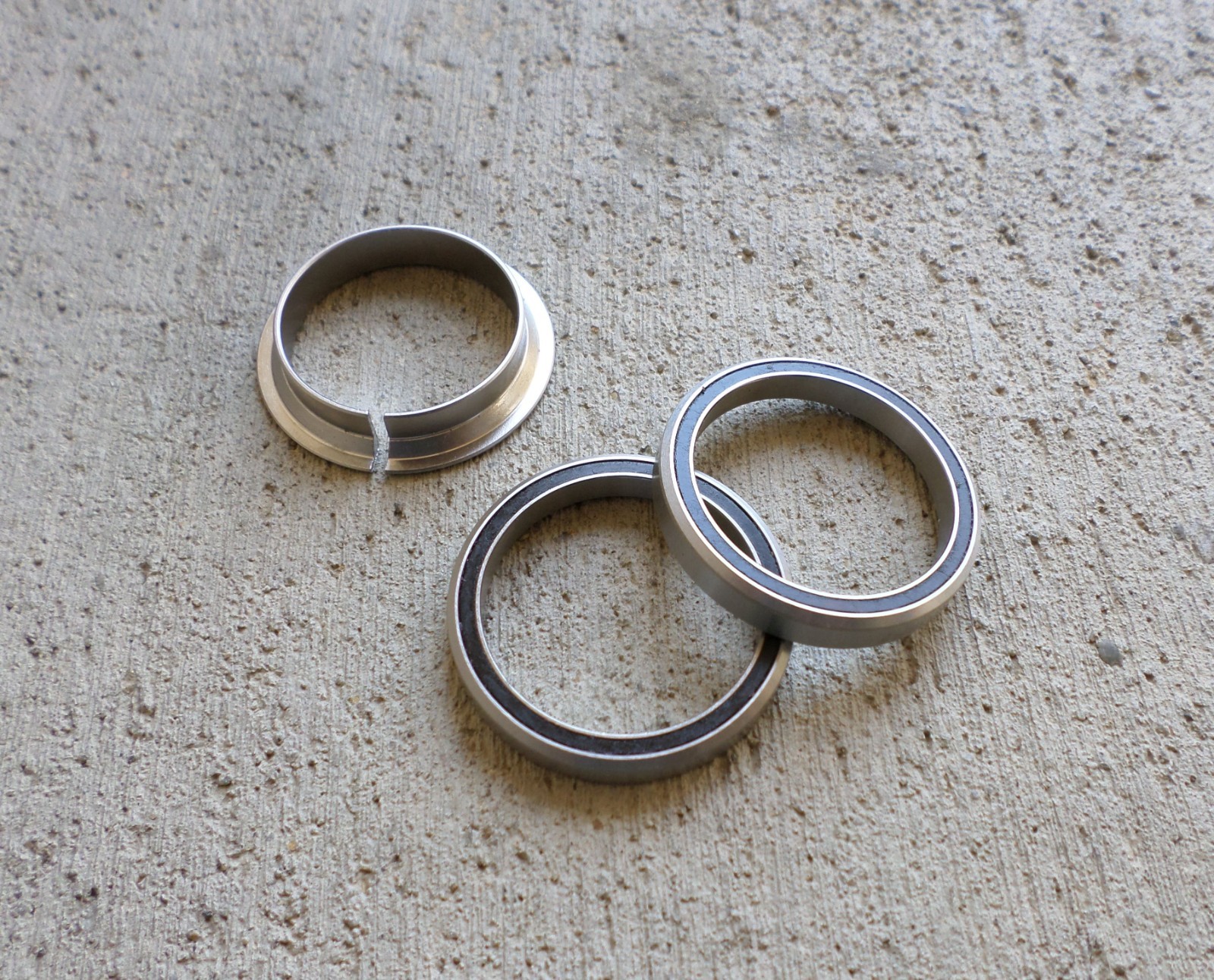 Specialized Future Shock Headset Bearings - 45.8x36.8x6.5 - 45x45D - NEW