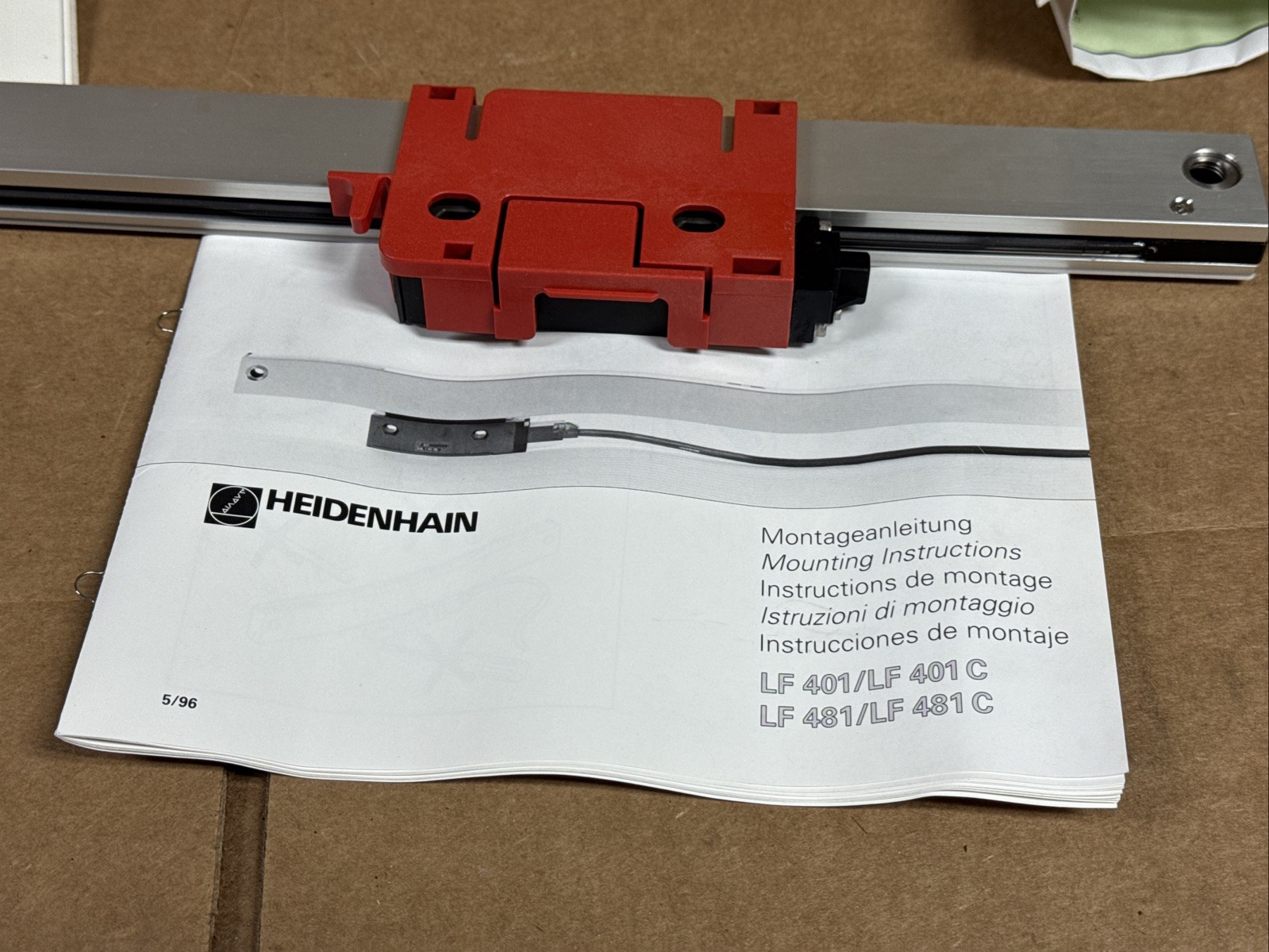 Heidenhain 295789-43 AE LF 401 250mm Linear Scale Encoder 296 585-01 FAST SHIP