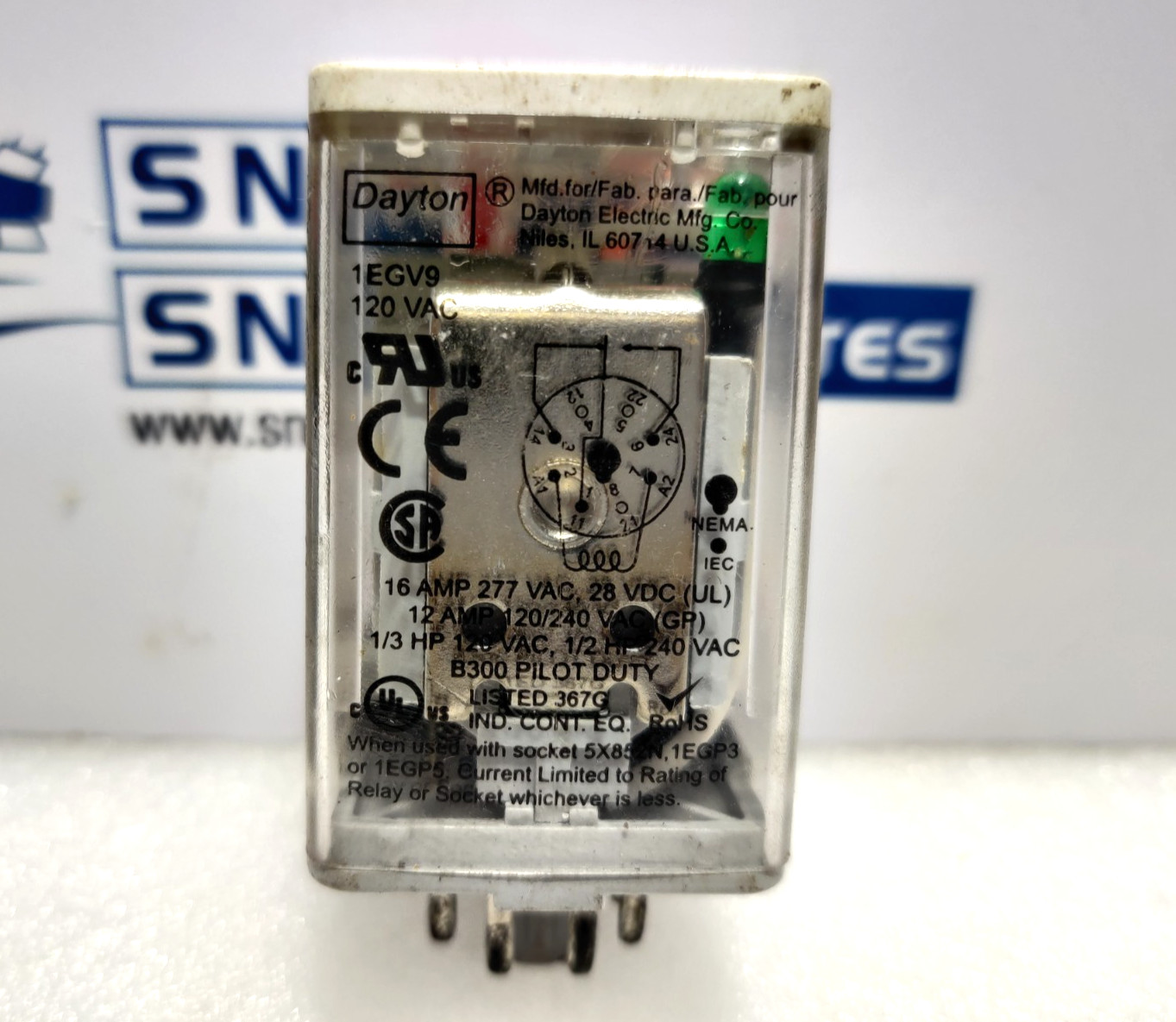 Dayton 1EGV9 Octal Relay Button Led 120VAC