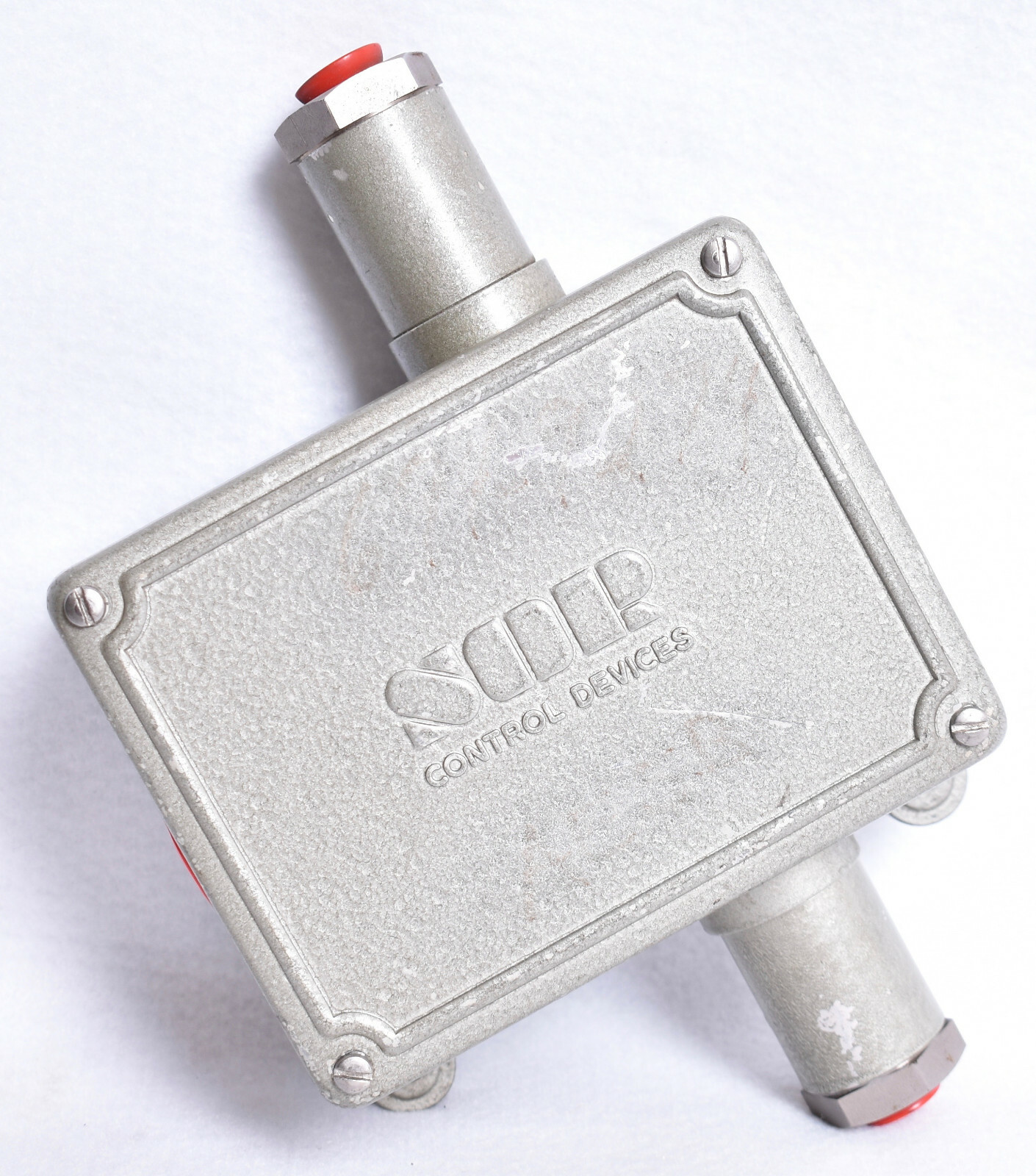 SOR Static O Ring Pressure Difference Switch 14V8-AA5-F1A-LL