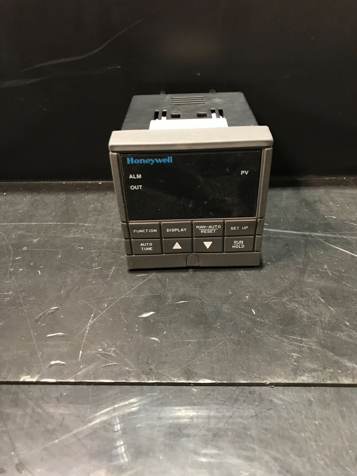 HONEYWELL UDC2300 Mini Pro Temperature Controller USED