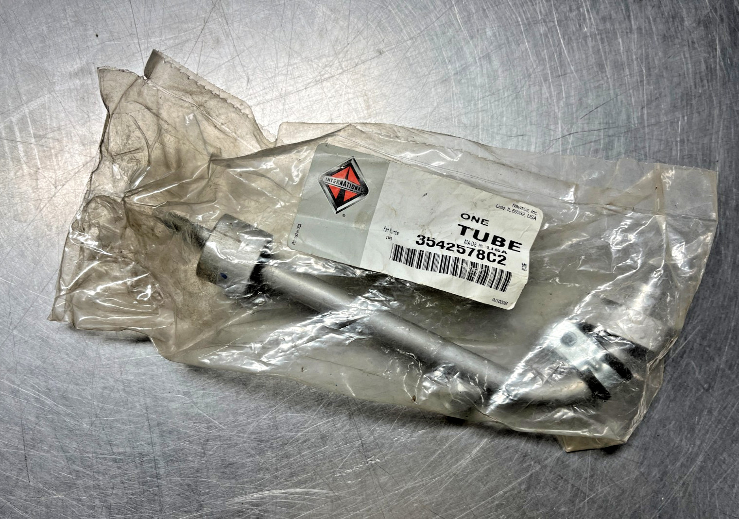 3542578C2  Genuine OEM  International Navistar  FORD  A/C TUBE