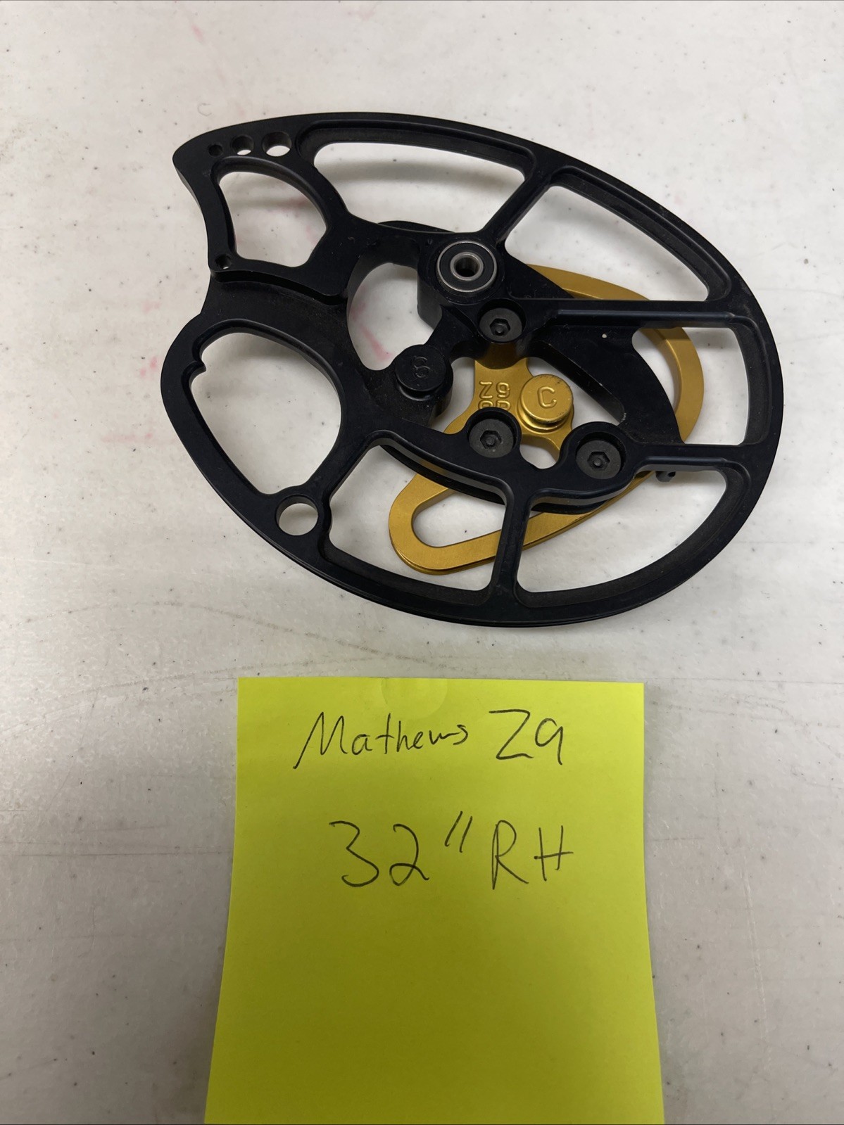 Used Mathews Z9 Cam Right Hand 32” Z9AR