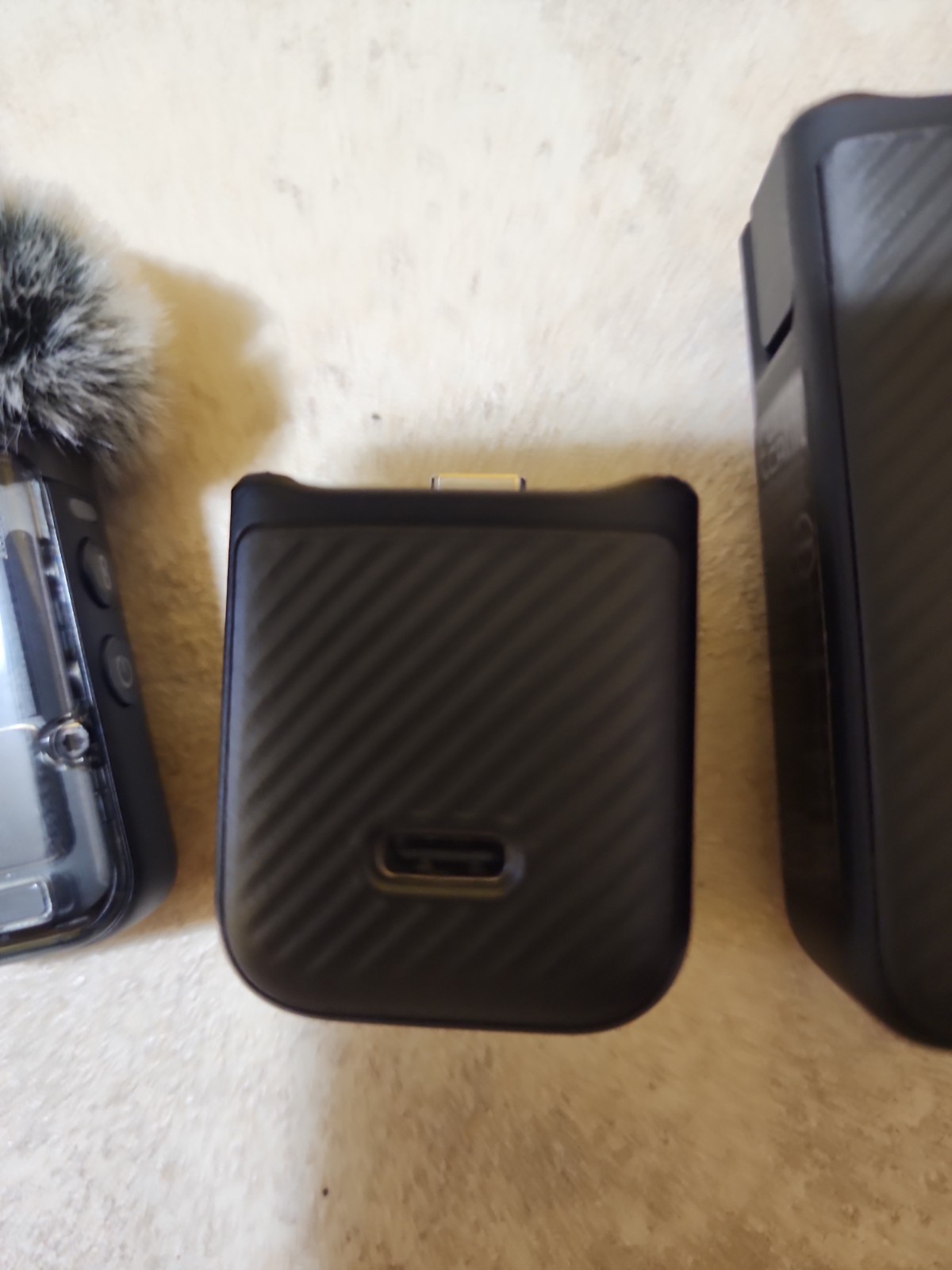 Dji .Microphone And 2 Batteries
