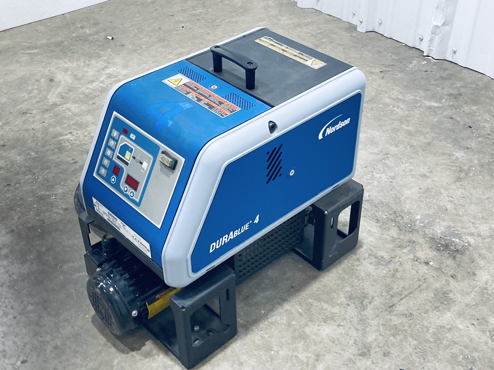 NORDSON DURABLUE 4 HOT MELT GLUE DISPENSER 200-240V 50/60Hz 14A 1PH