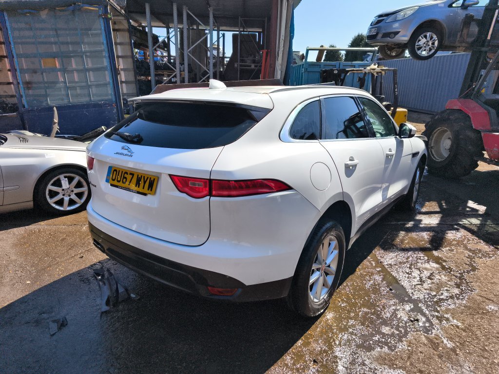 JAGUAR F-PACE 2017-2025 AIR INTAKE DUCT