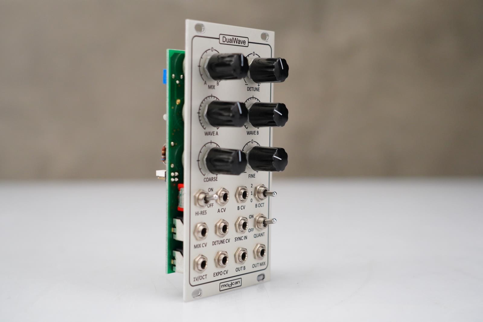 Modcan DualWave Eurorack Module w/ Box & Patch Cables #58566