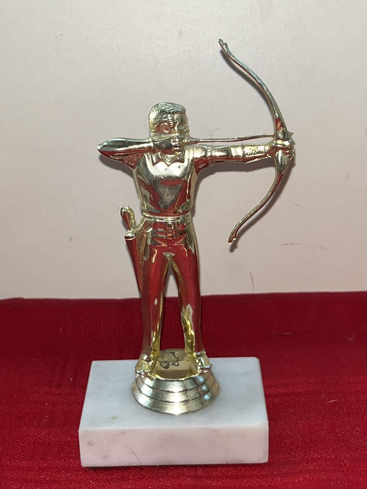 6.75” ARCHERY TROPHIE With WHITE MARBLE BASE MALE FIGURE SPORTS FIGURE AWARD