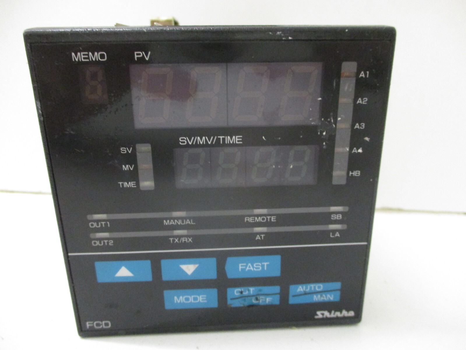 SHINKO FCD-13A-A/M TEMPERATURE CONTROLLER
