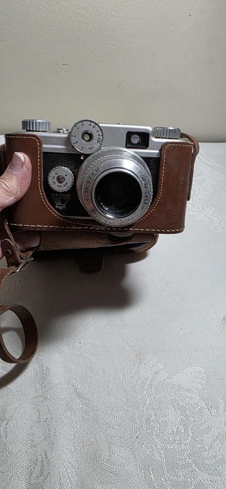 Argus 35mm Camera with Leather Case & Instamatic X-25 both untested. AS IS