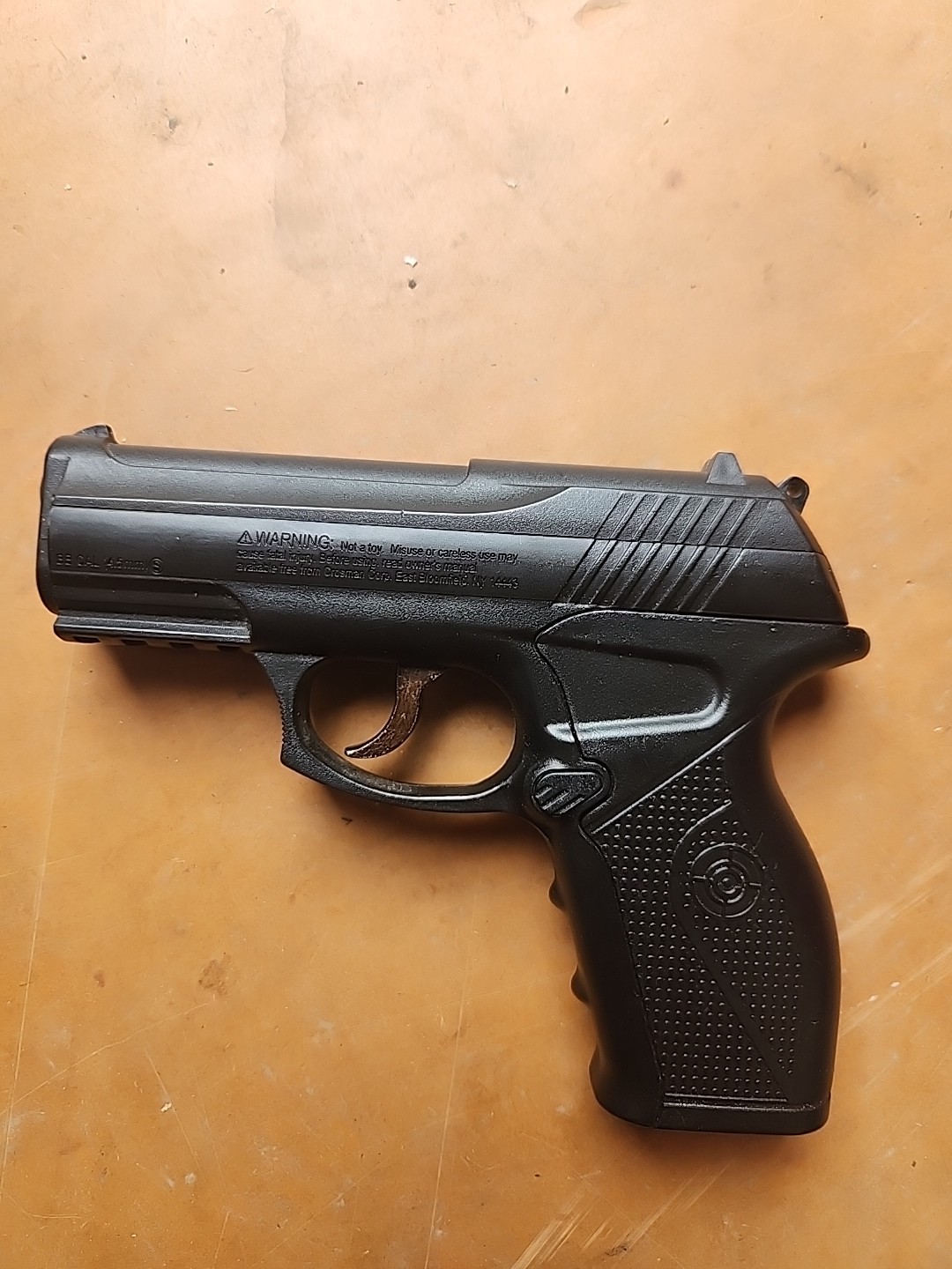 Crosman C11 Semi-Automatic CO2 BB Air Pistol