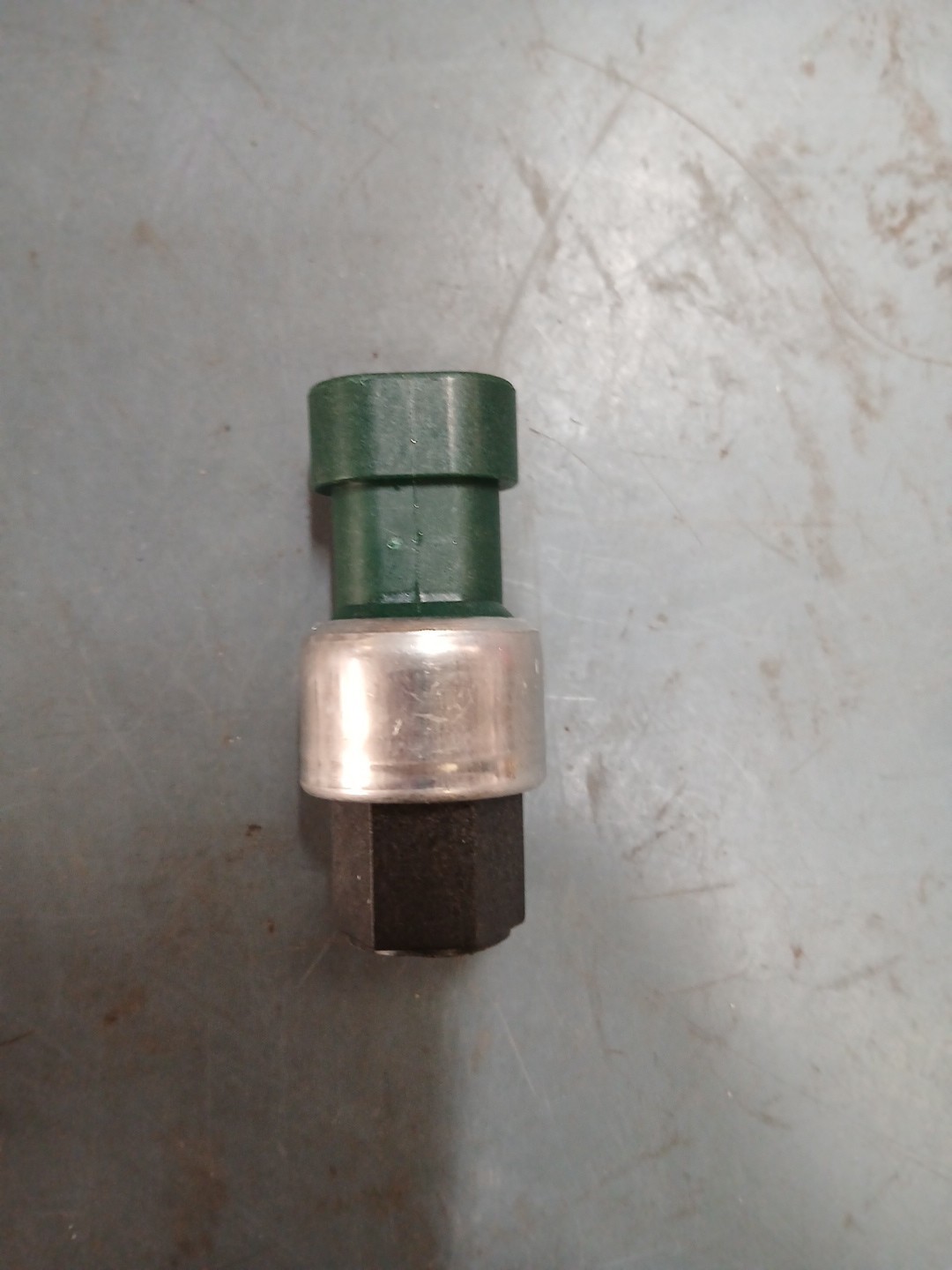 AIRSOURCE PRESSURE SWITCH 1374