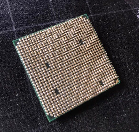 AMD Athlon II X4 640 3.0 Ghz Quad-Core Socket AM3 CPU Processor ADX640WFK42GM