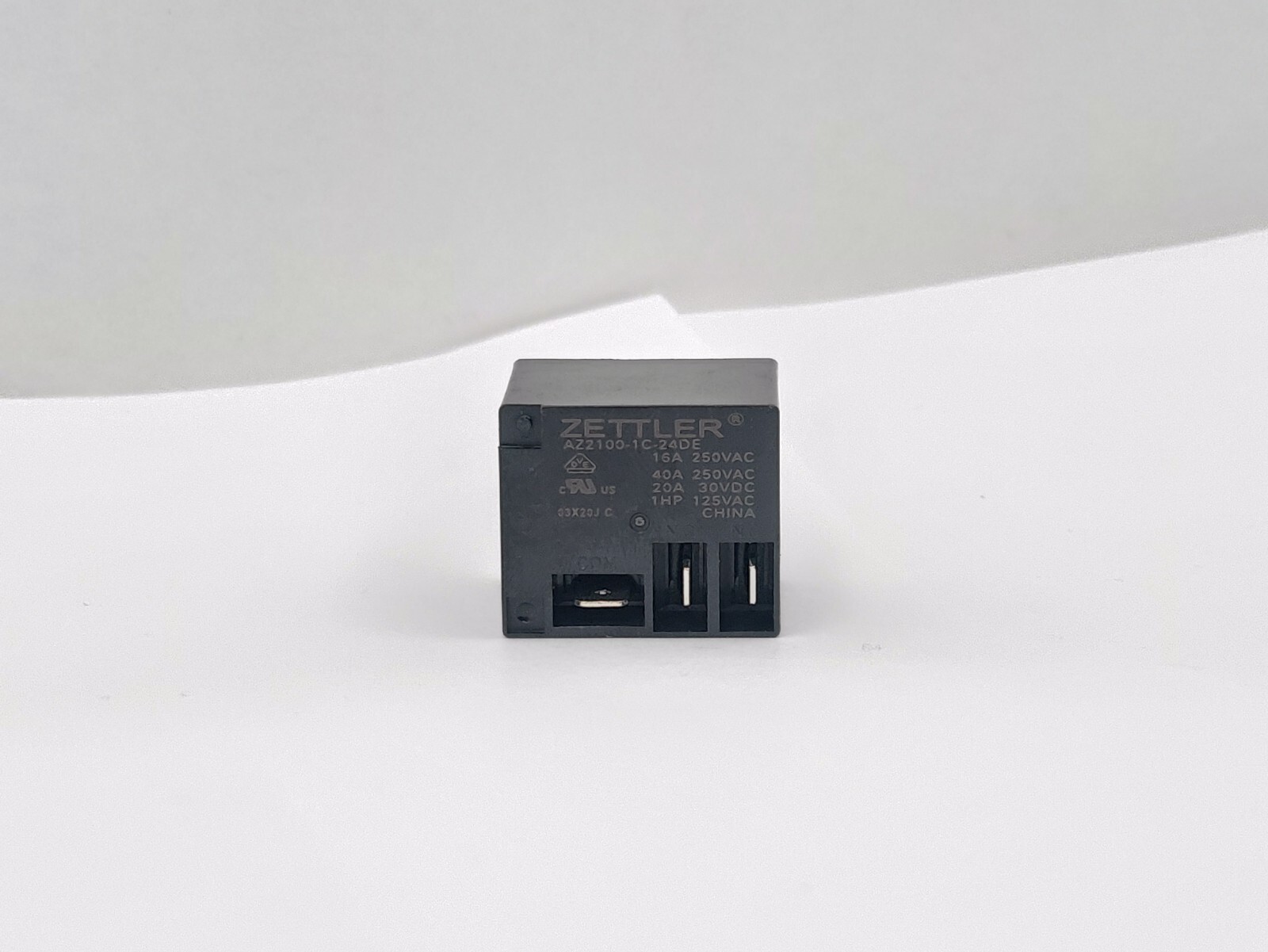 *LOT OF 5* Zettler AZ2100-1C-24DE  Power Relay. NEW