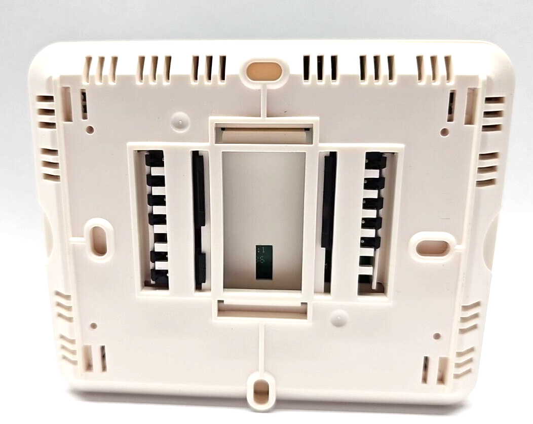ISLANDAIRE PROGRAMMABLE WALL WIRELESS THERMOSTAT