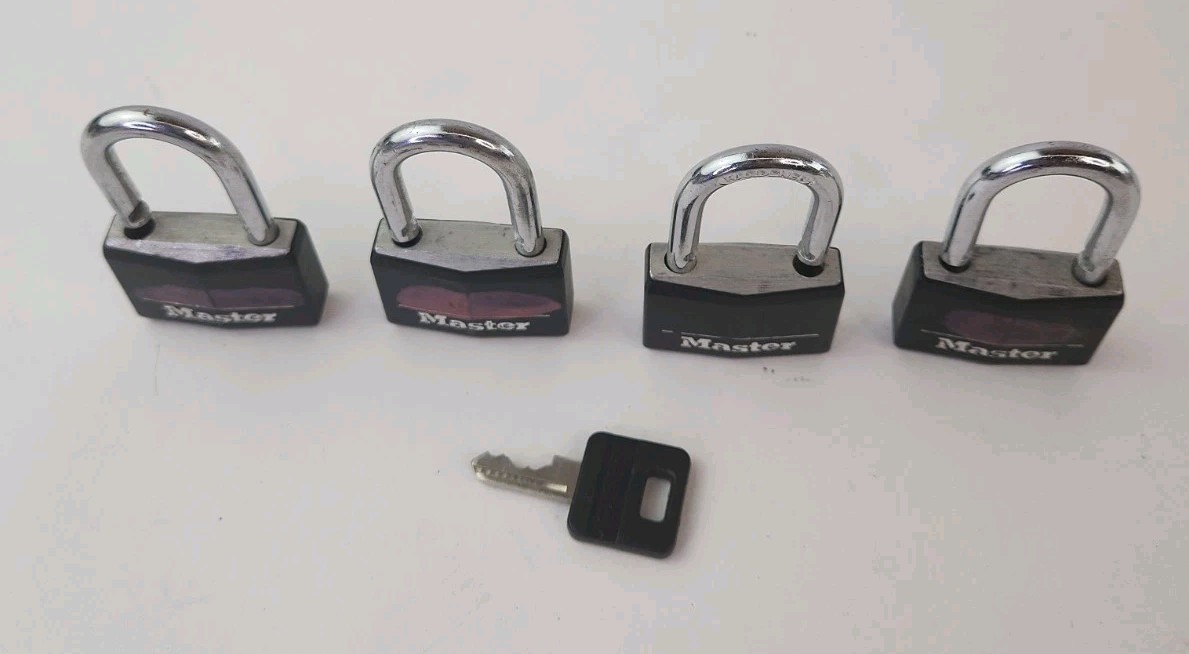 Master Lock Keyed Padlock Black for outdoors three locks One Key Opens All Set 4