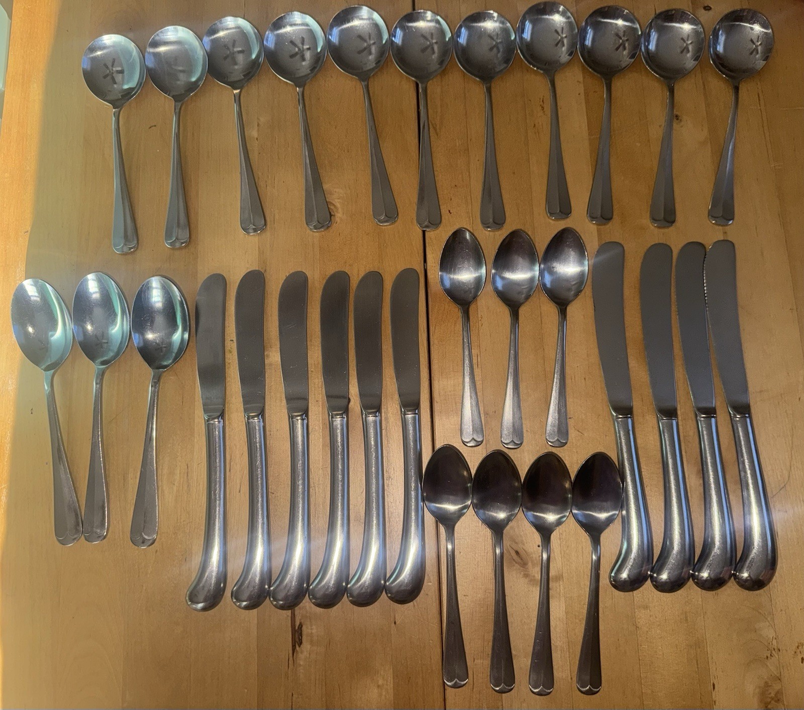 ROGERS STAINLESS FLATWARE JEFFERSON MANOR GLOSSY CHOICE - KNIVES FORKS SPOONS