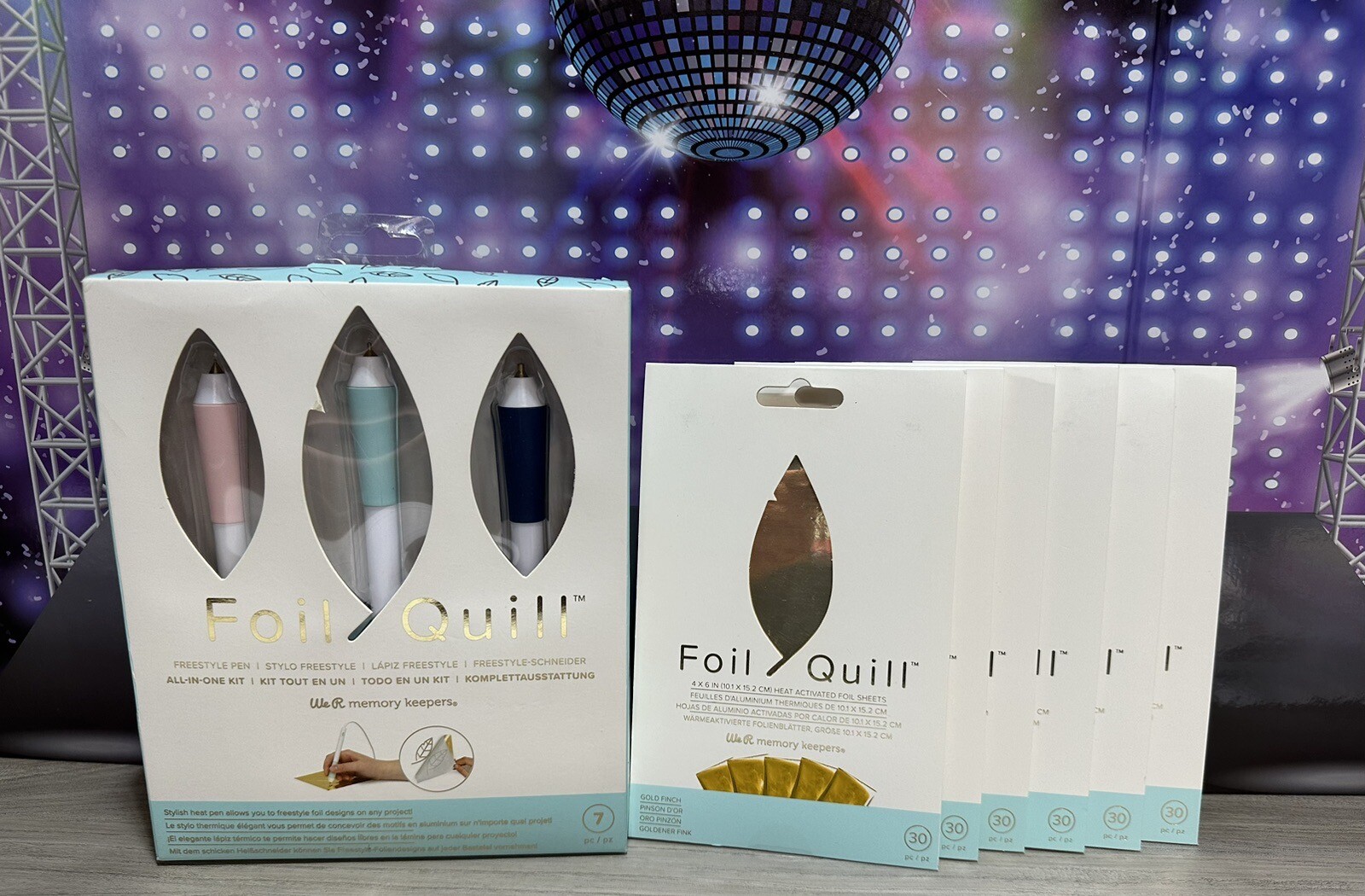 We R Memory Keepers Foil Quill Freestyle Starter Pen Kit 661095 & 6x Gold Foil