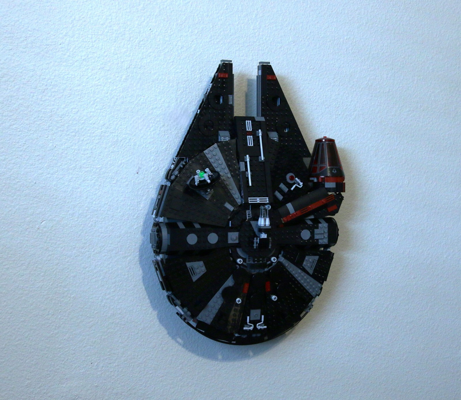 Ultimate Display Solutions wall mount for Lego 75389 The Dark Falcon