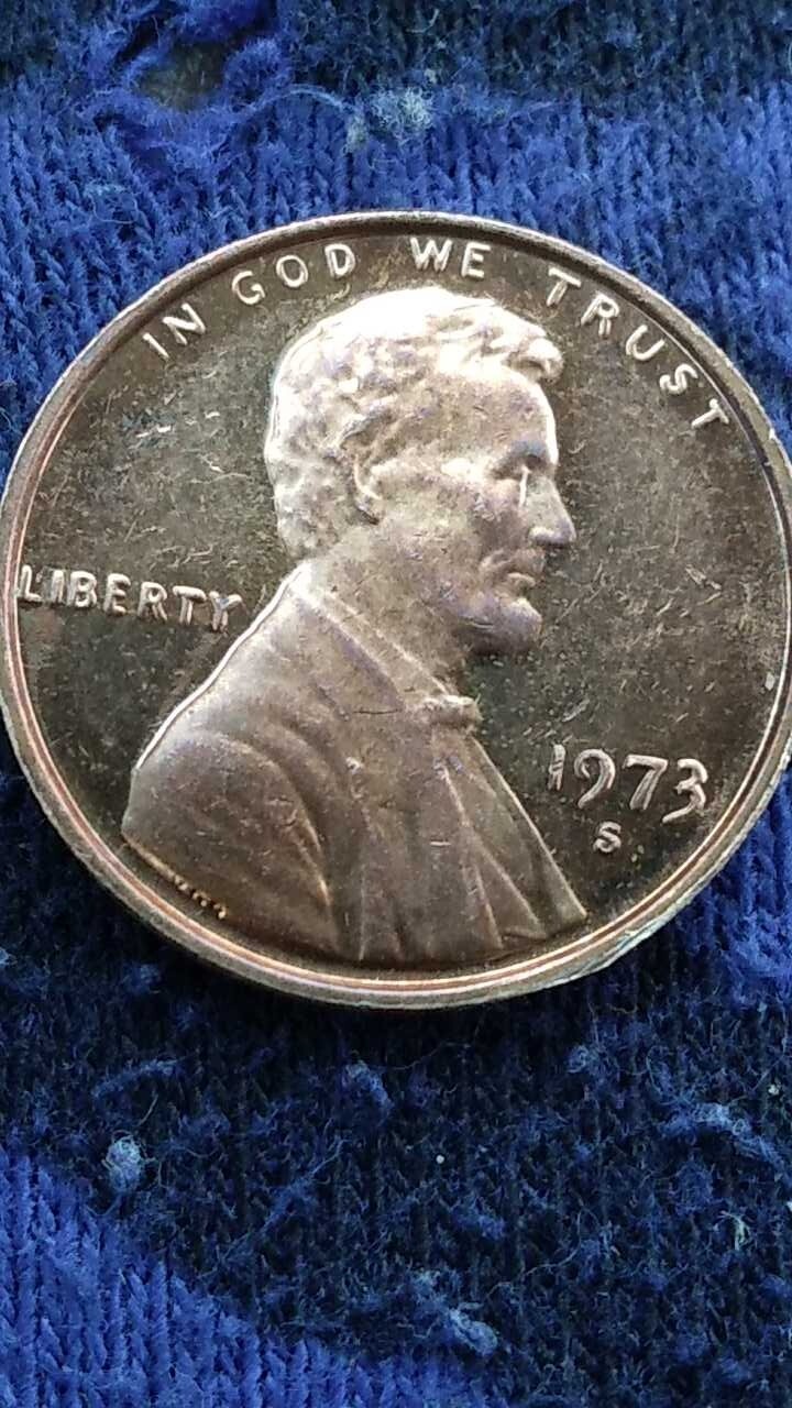 1973-S 1C RD Lincoln Cent Ddo in great condition look at the w in we