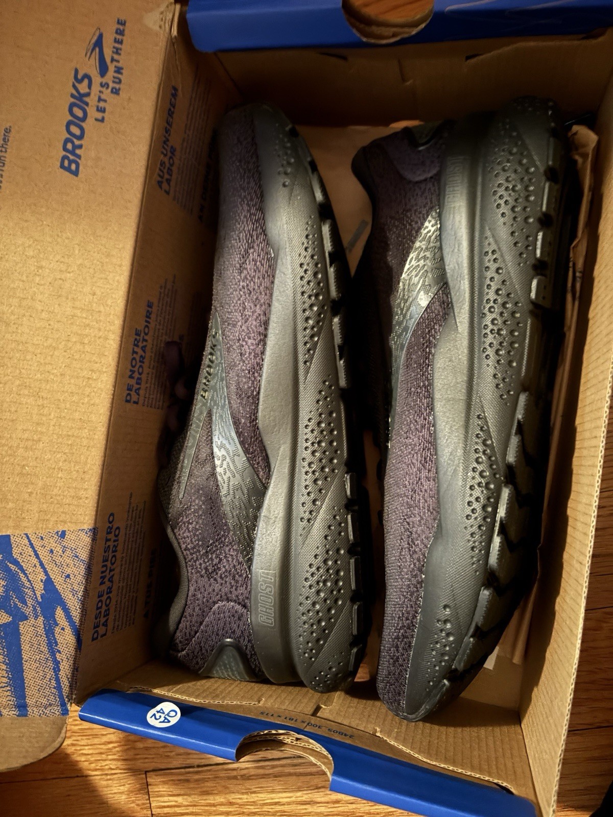 Never Worn Brooks Ghost 16 Men's Running Shoes Black Ebony Size 8