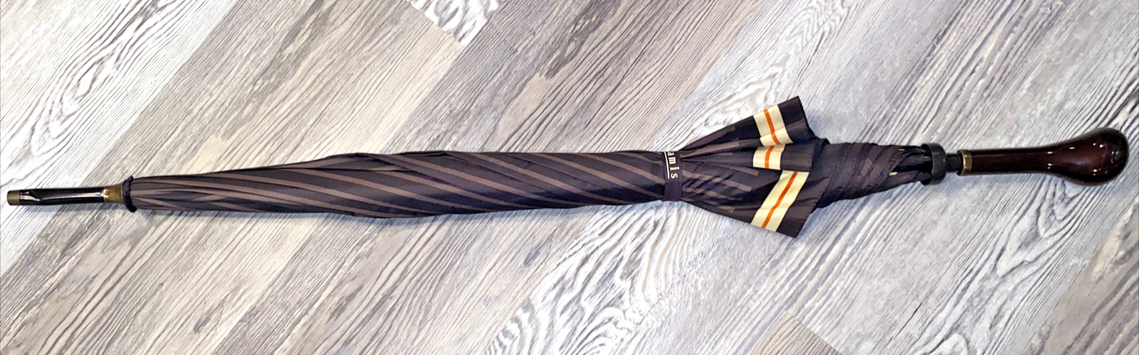 Aramis High Velocity Umbrella Striped Brown Gear knob Handle