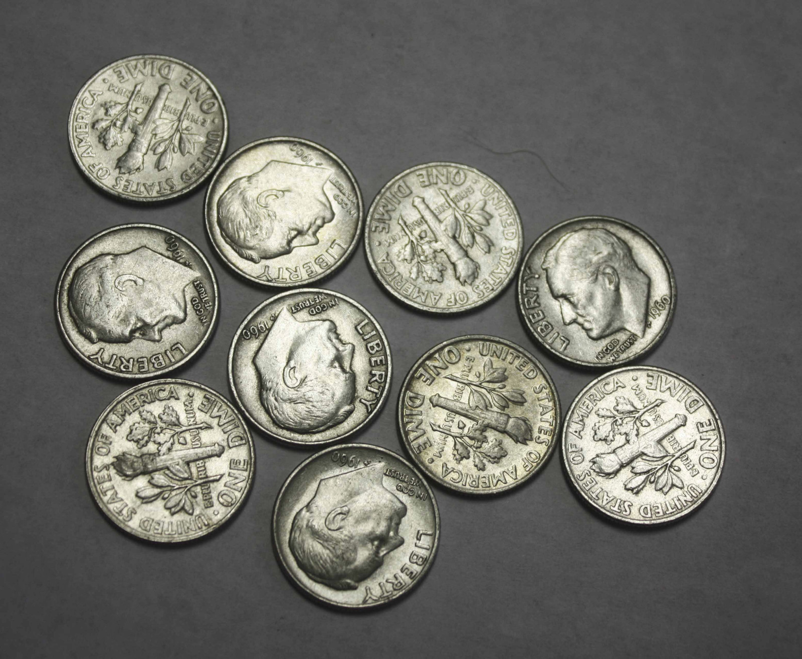 1960-p Roosevelt  Dime. Average Grade of Coin You Will Receive is Photographed