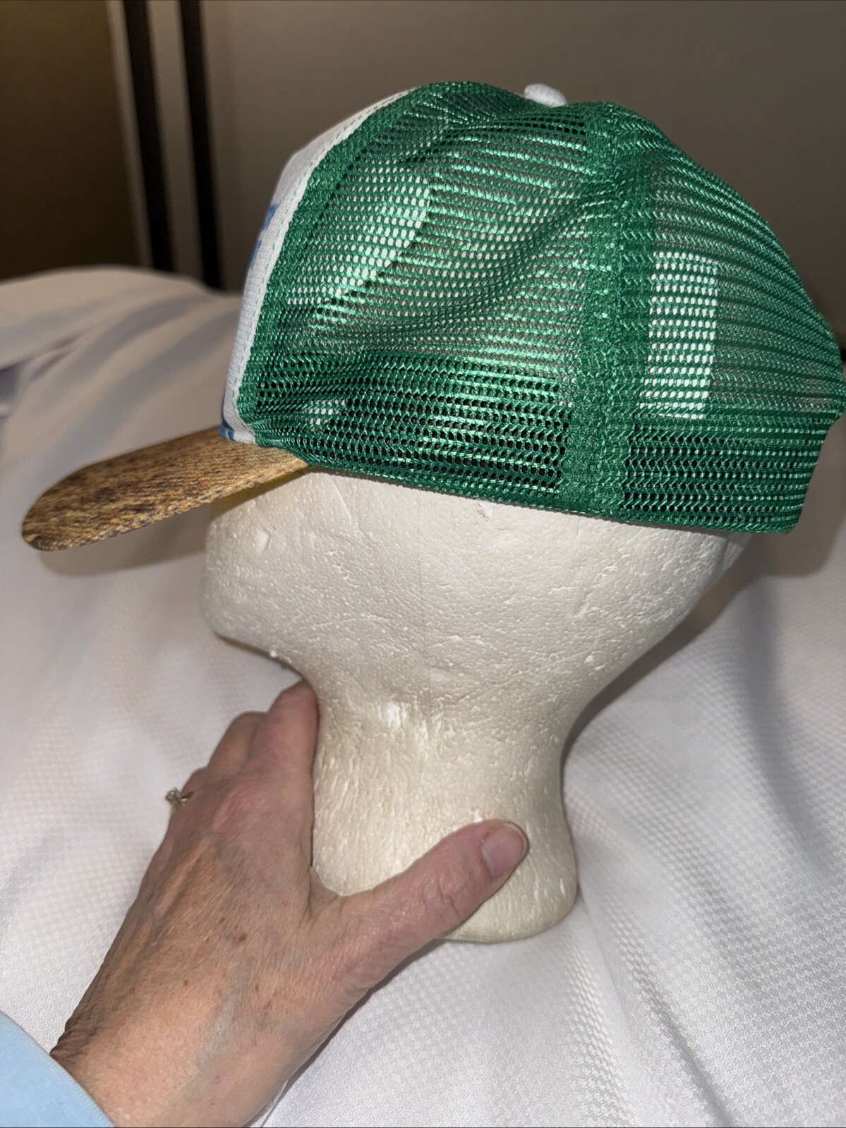 BEAN There Done That White Multicolor trucker Hat Cap Snapback green Mesh EUC